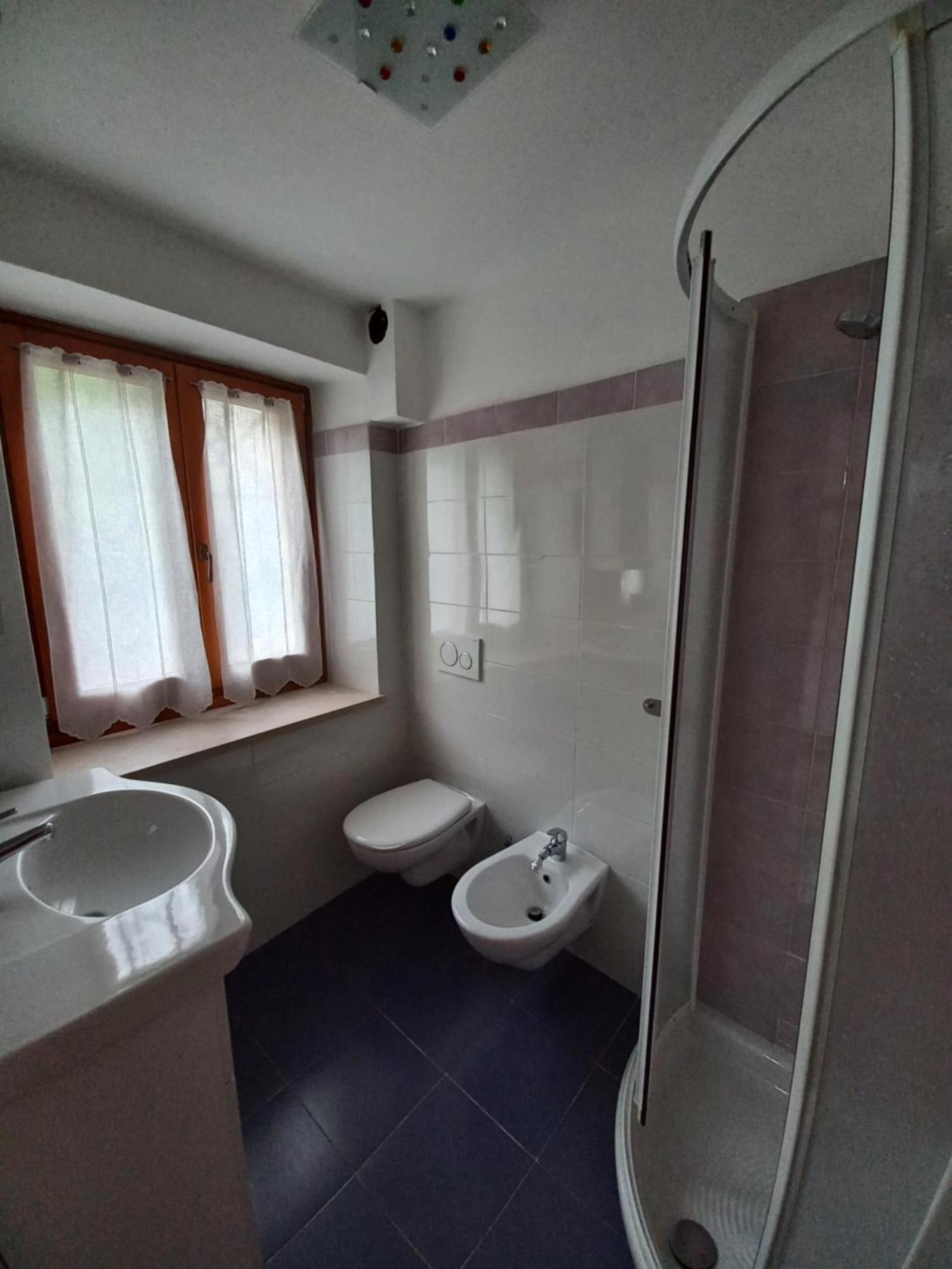 Apartament Da Lauretta Challand-Saint-Anselme Zewnętrze zdjęcie